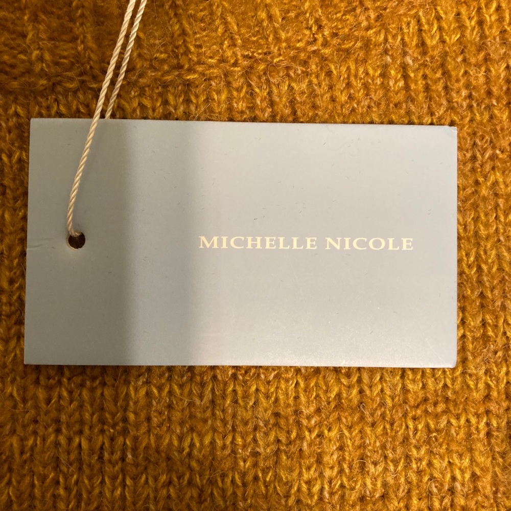 New With Tags Michelle Nicole Sweater. Size M - Picture 12 of 13